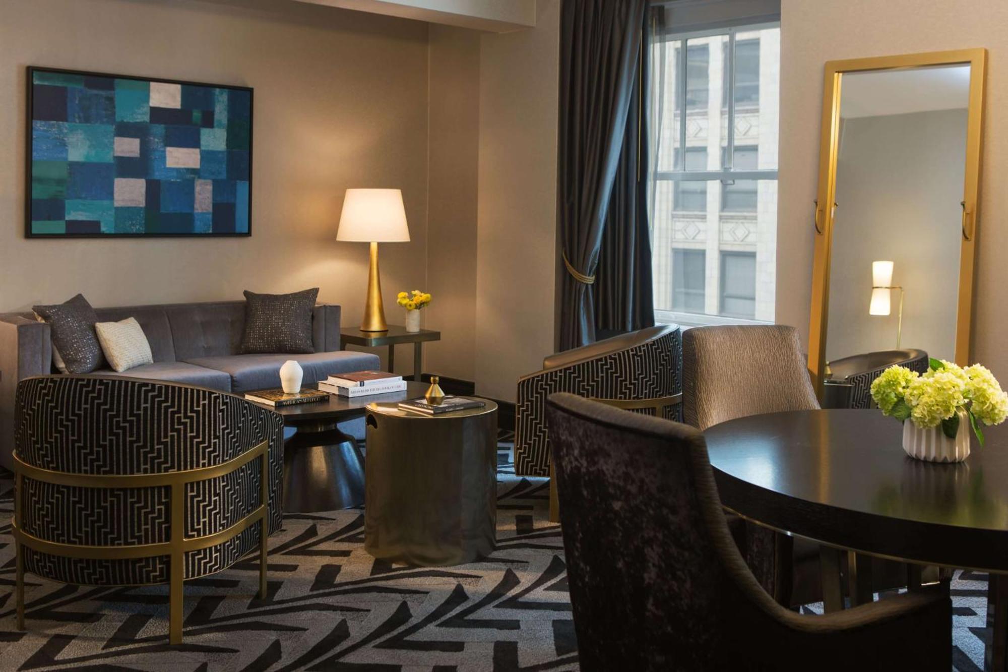 One-Bedroom King Suite,1697837289:JPEG